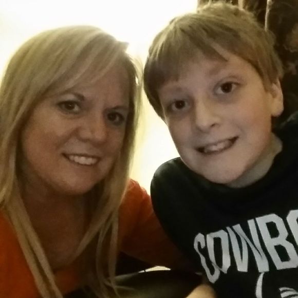 Meet your Posher, Tina - Picture 1 of 1